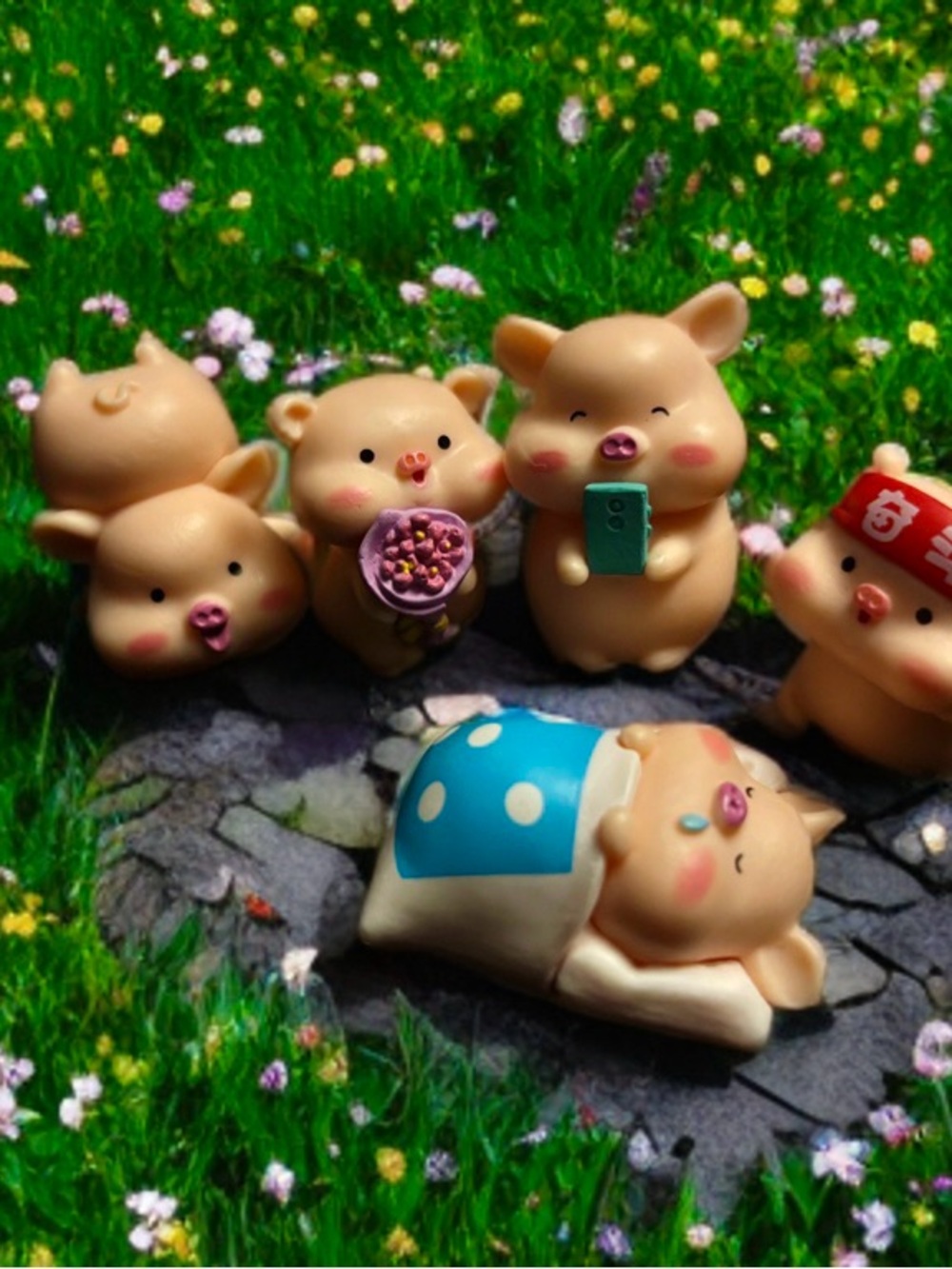 Piglet croc charm Set